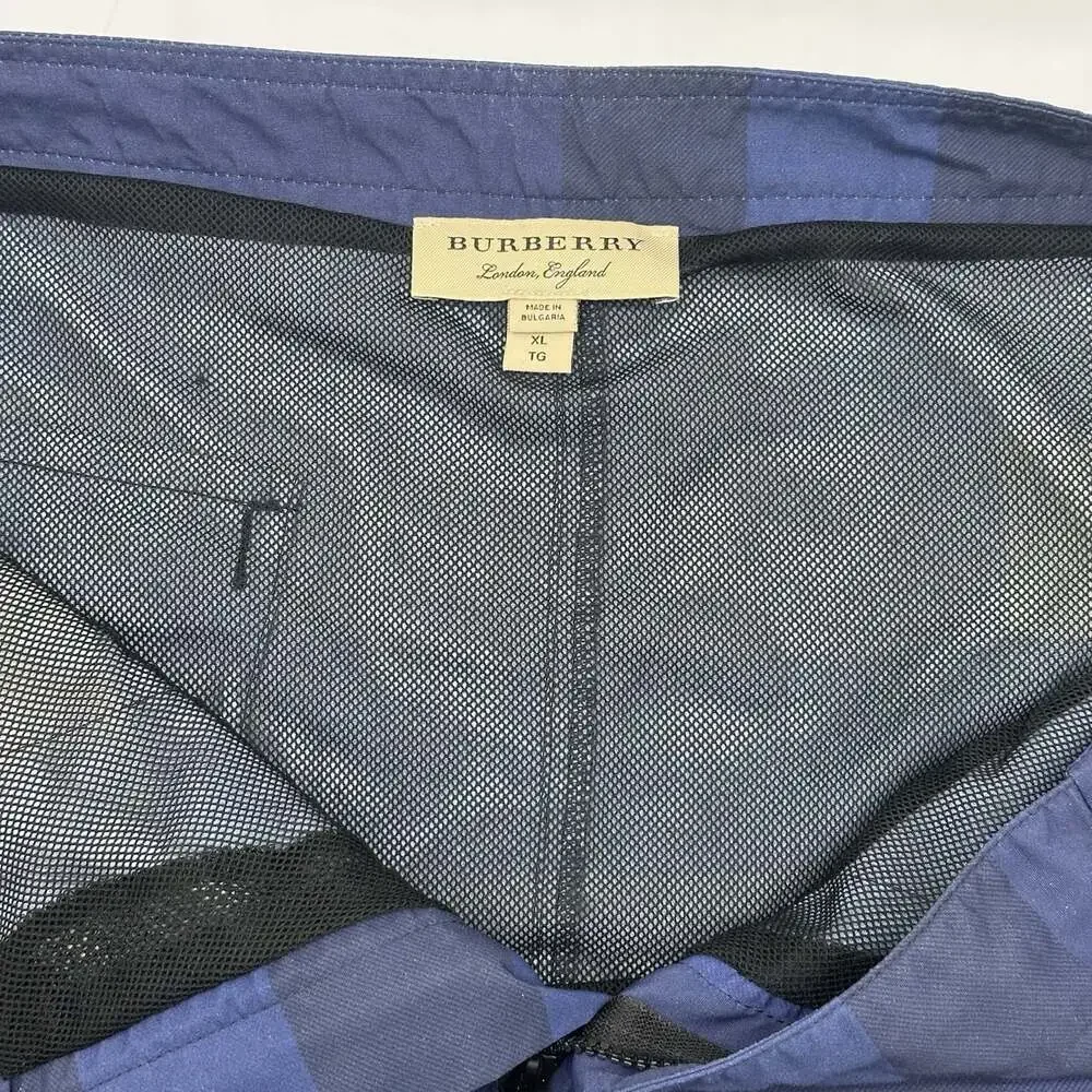 Burberry Men's Size XL 9
